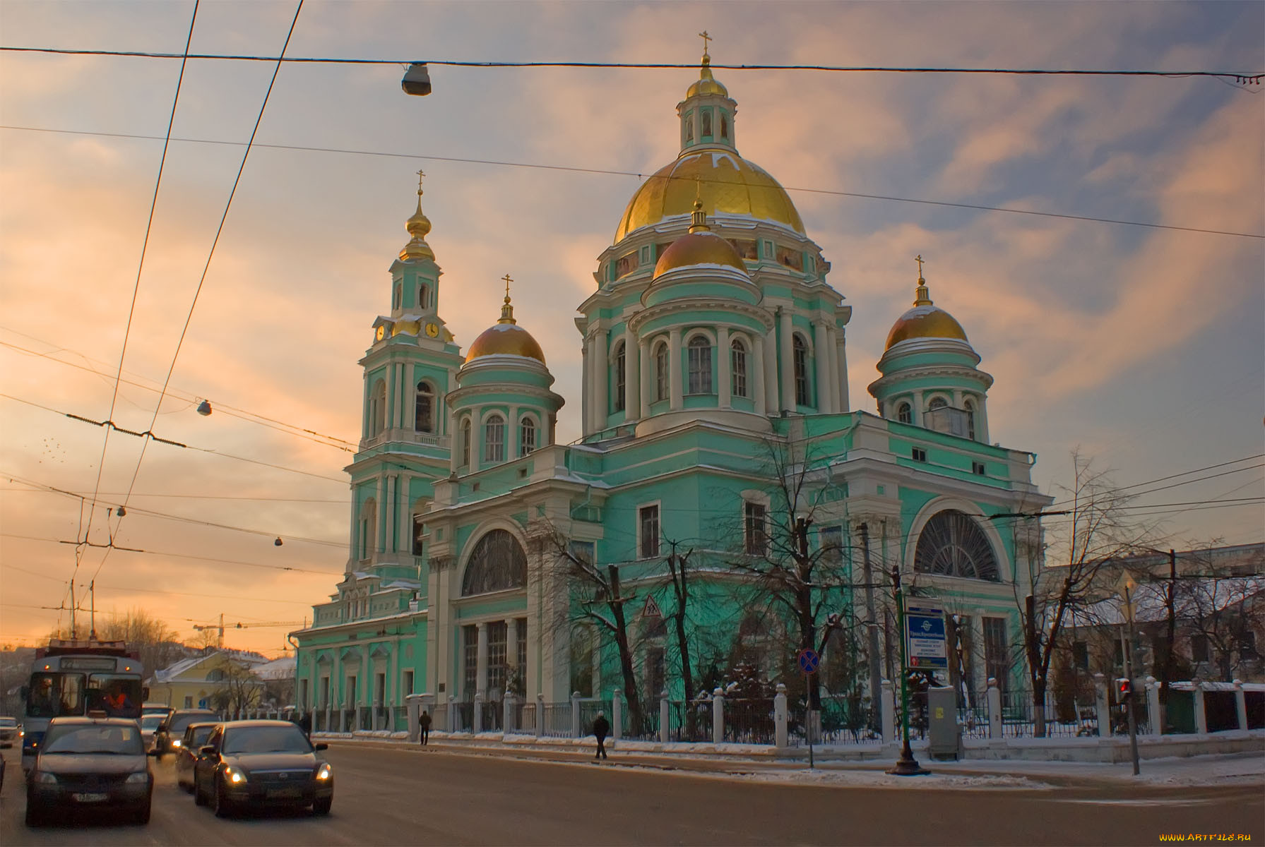 богоявленский кафедральный собор в москве